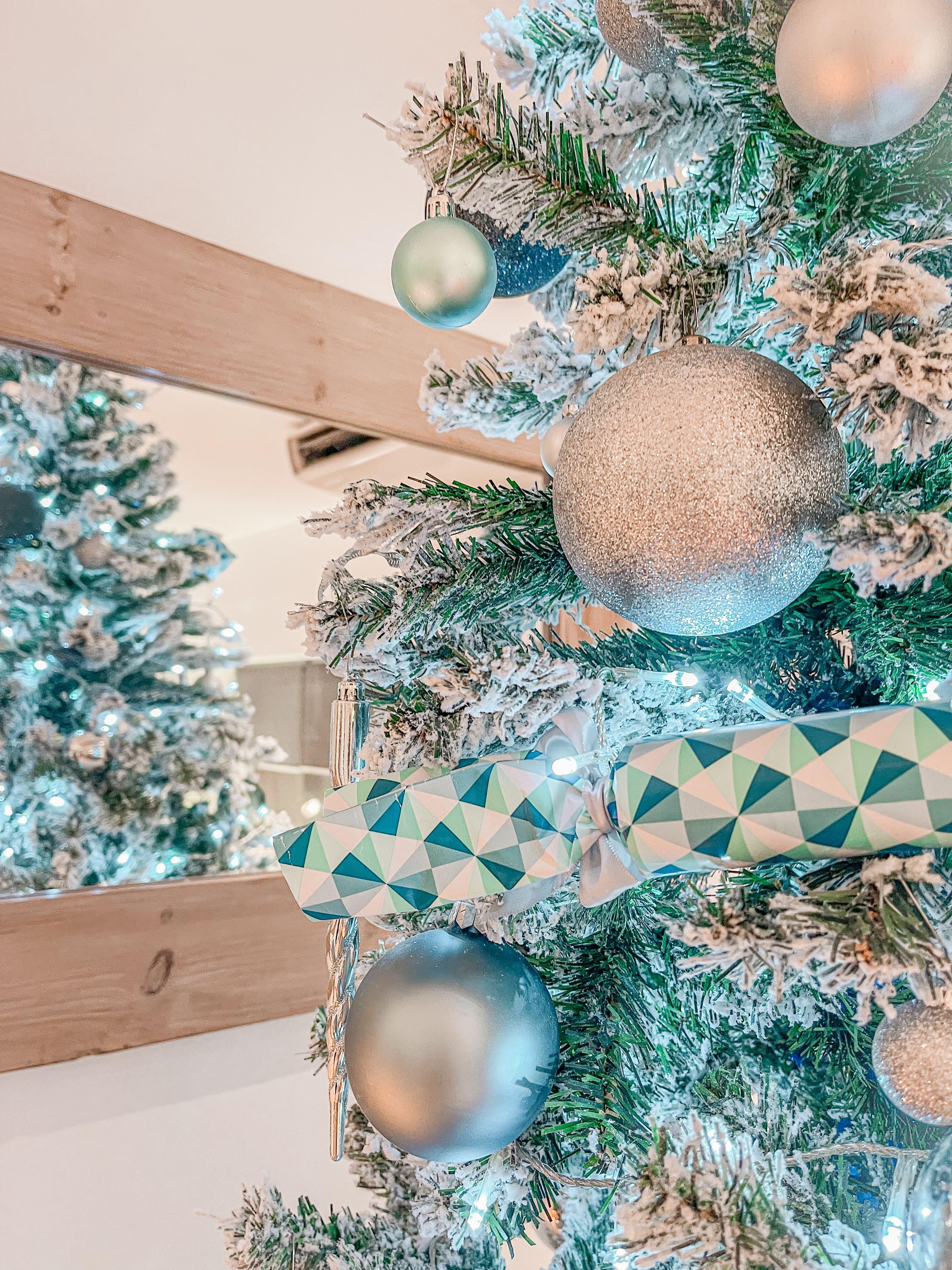 Noël : Menton et l’Hôtel Méditerranée brillent de mille guirlandes