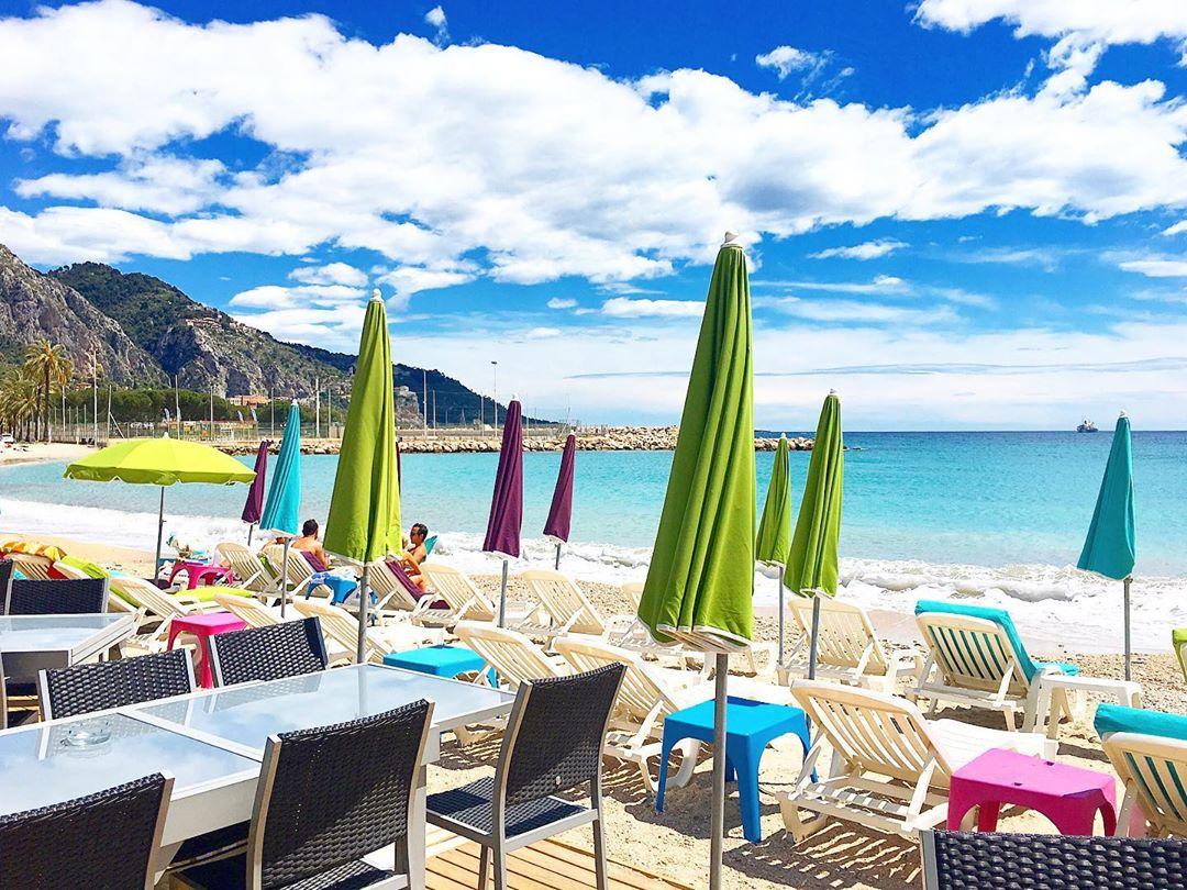 Choose your private beach for the summer in Menton