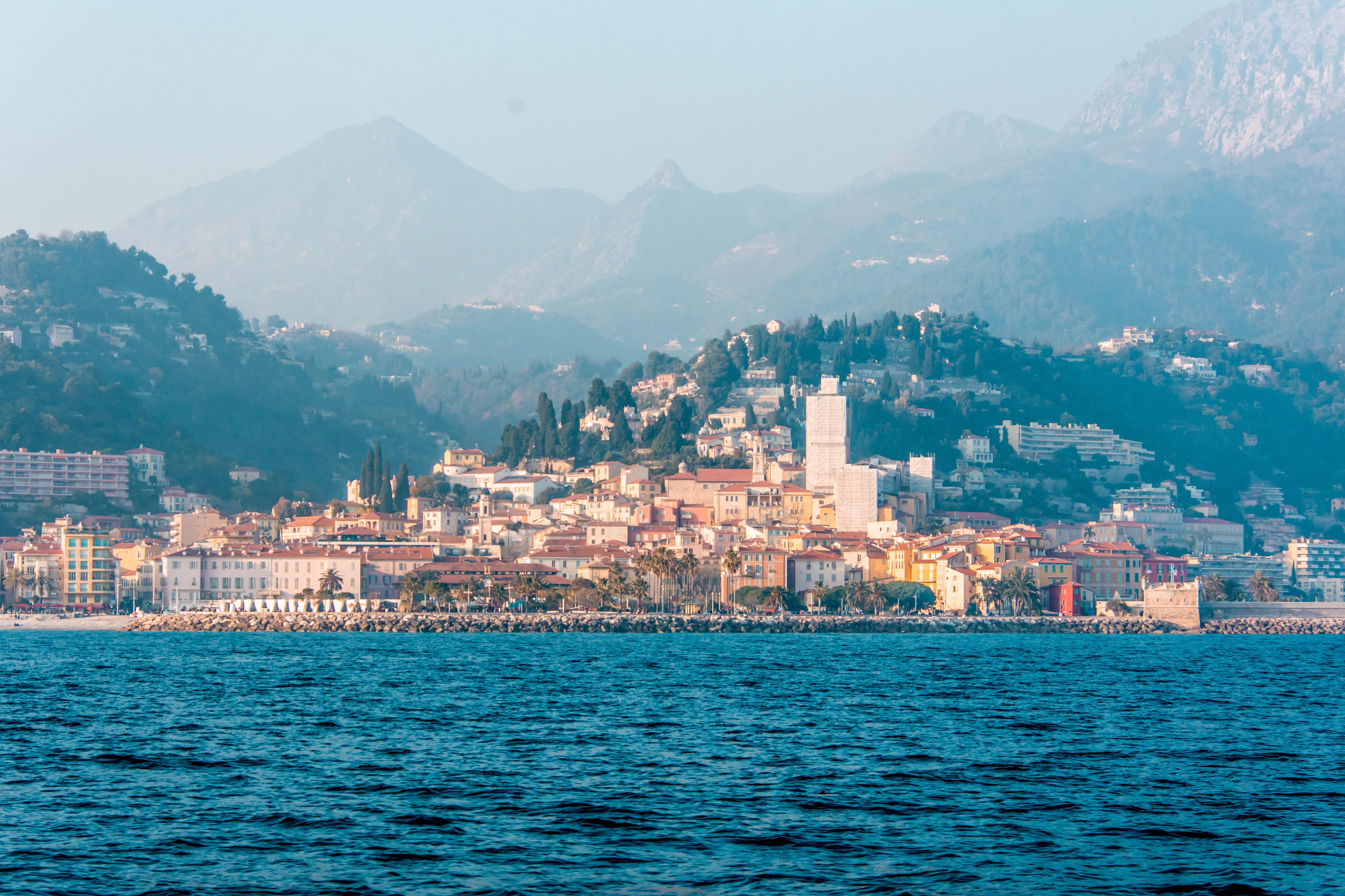 The most beautiful panoramas over the town of Menton