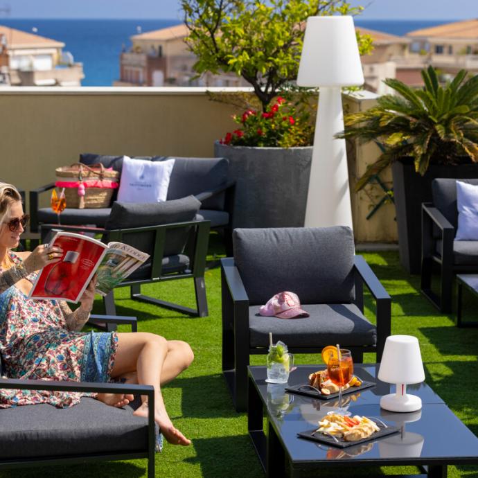 Restaurant et Rooftop du Best Western Hôtel Méditerranée Menton
