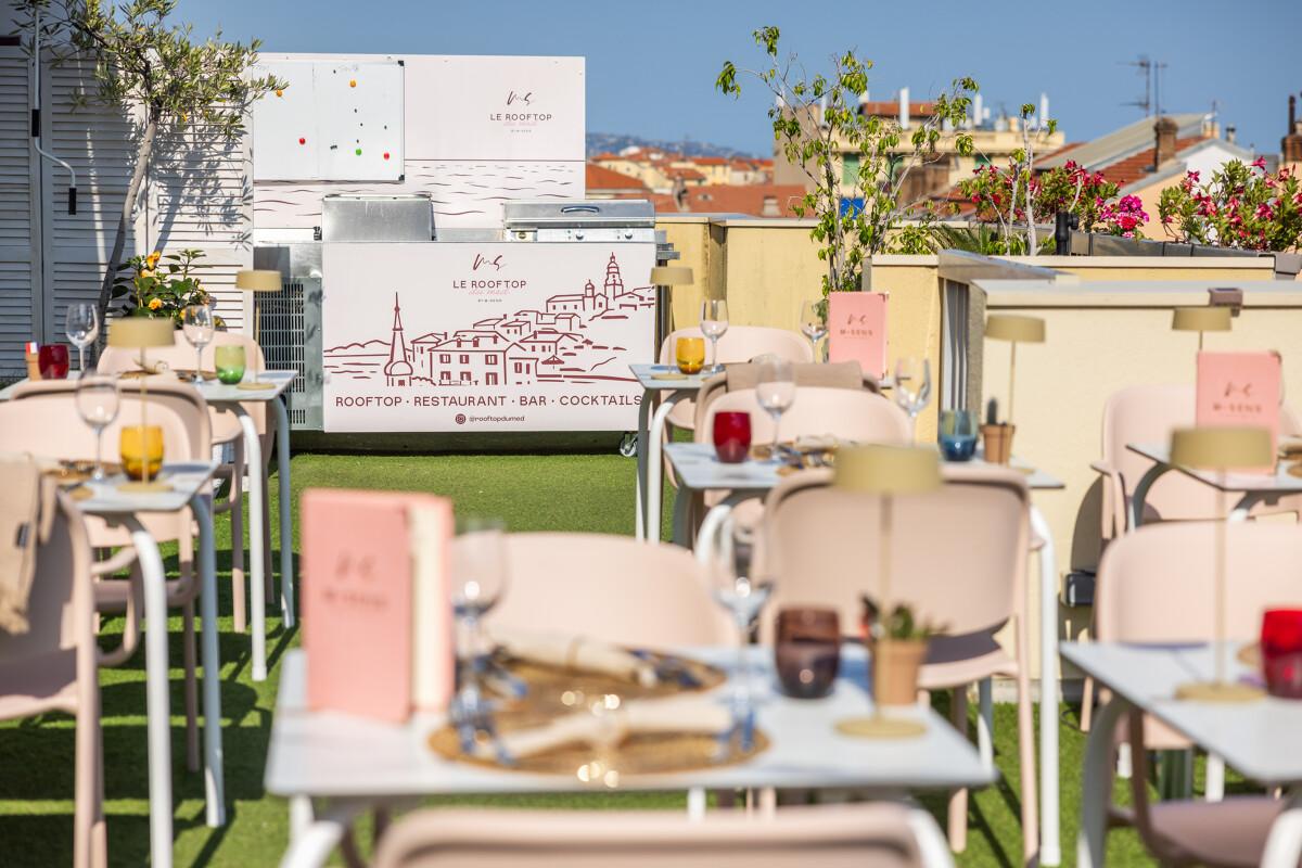 Restaurant et Rooftop du Best Western Hôtel Méditerranée Menton