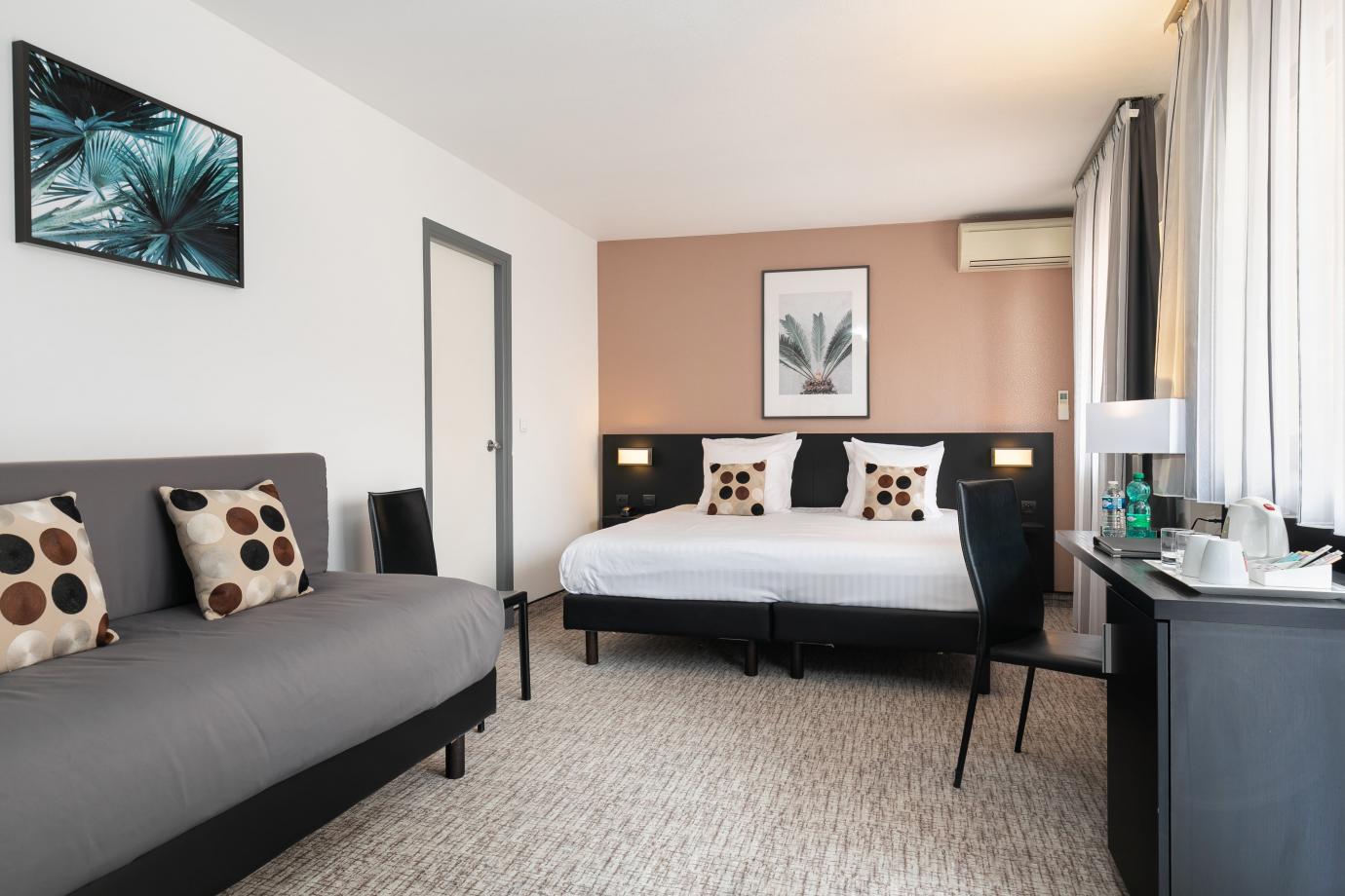 Chambre Privil&egrave;ge Triple avec balcon