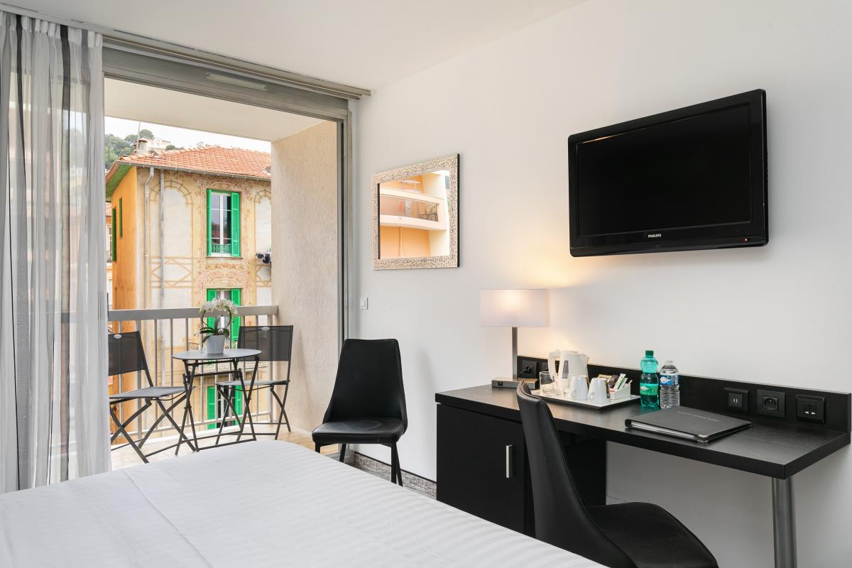 Hôtel Mediterrannée Menton - Chambre